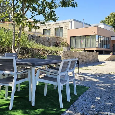 Maragoca Retreat * Portela (Porto)