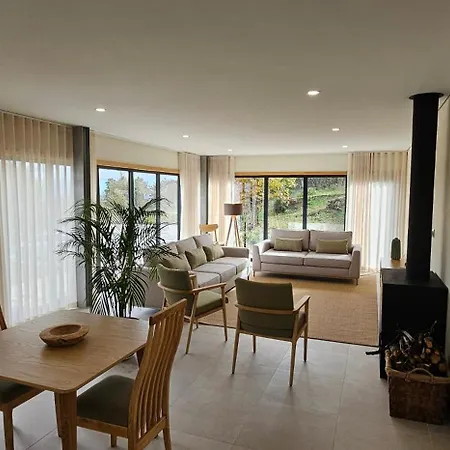 Maragoca Retreat * Portela (Porto)