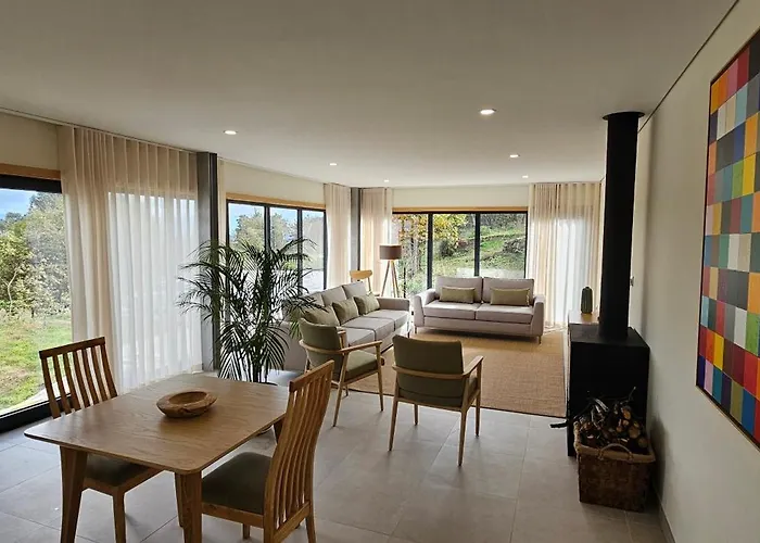 Maragoca Retreat * Portela (Porto)